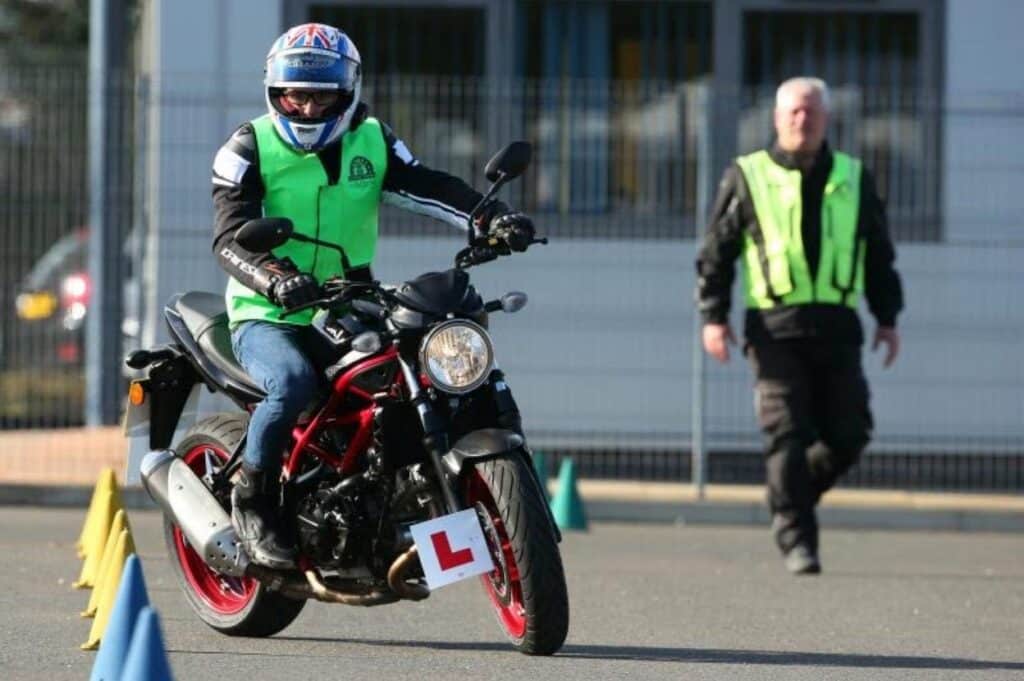 Carnet de Moto en Pamplona